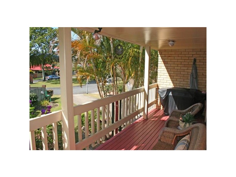 19 Myrtle Court, Palm Beach QLD 4221