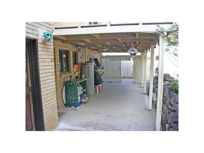 19 Myrtle Court, Palm Beach QLD 4221