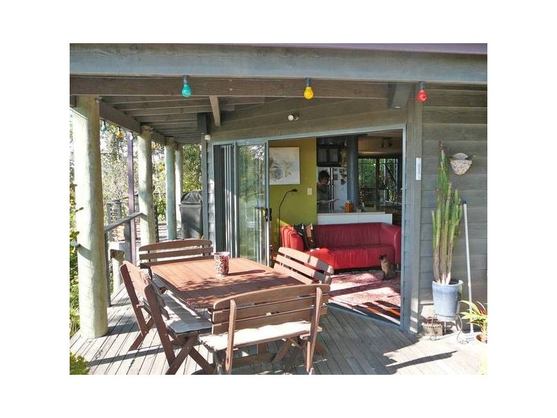 10 Chidlow Court, Elanora QLD 4221