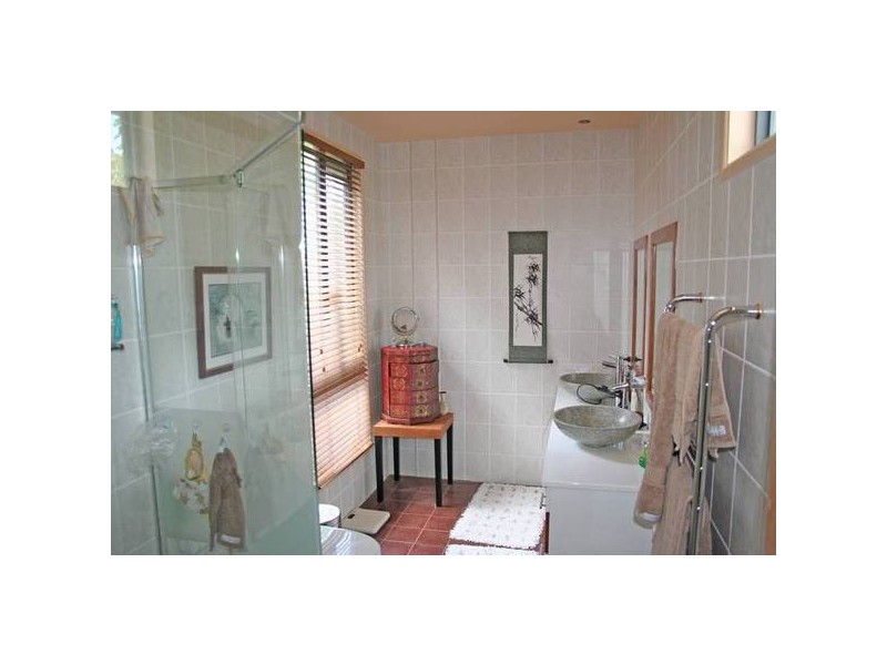 10 Chidlow Court, Elanora QLD 4221