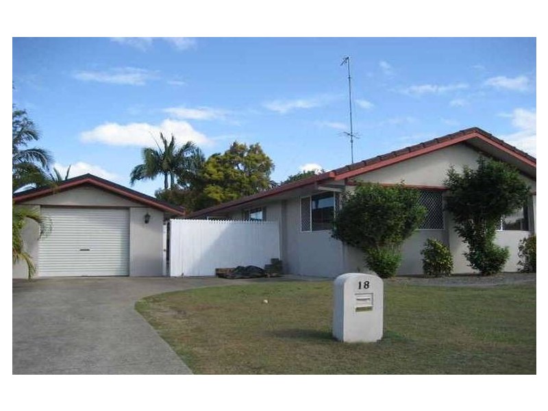 18 Mahogany Drive, Palm Beach QLD 4221
