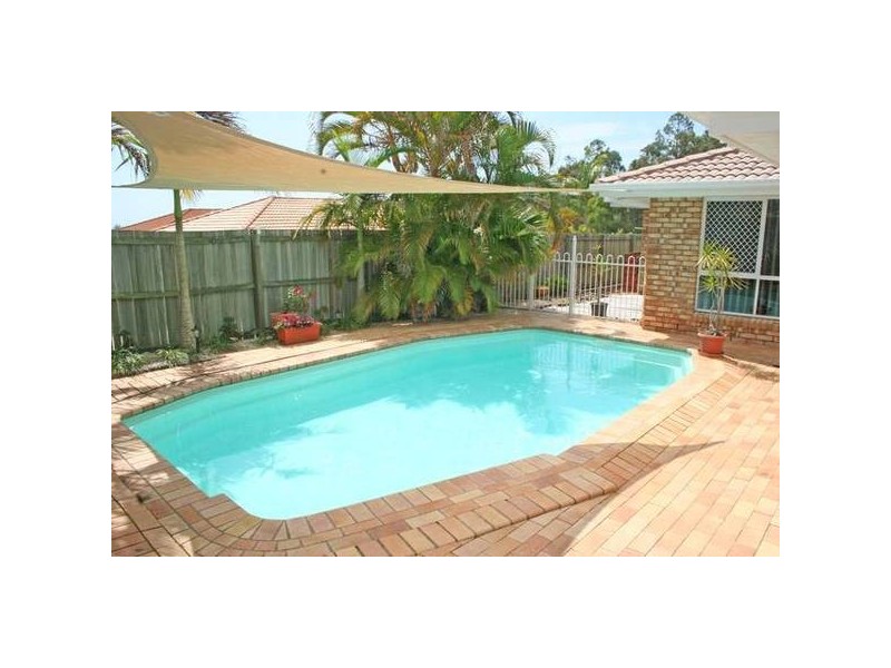 10 Rees Court, Elanora QLD 4221