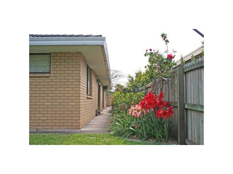 27 Leyte Ave, Palm Beach QLD 4221