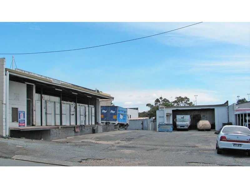 12-14 Avalon Parade, Miami QLD 4220