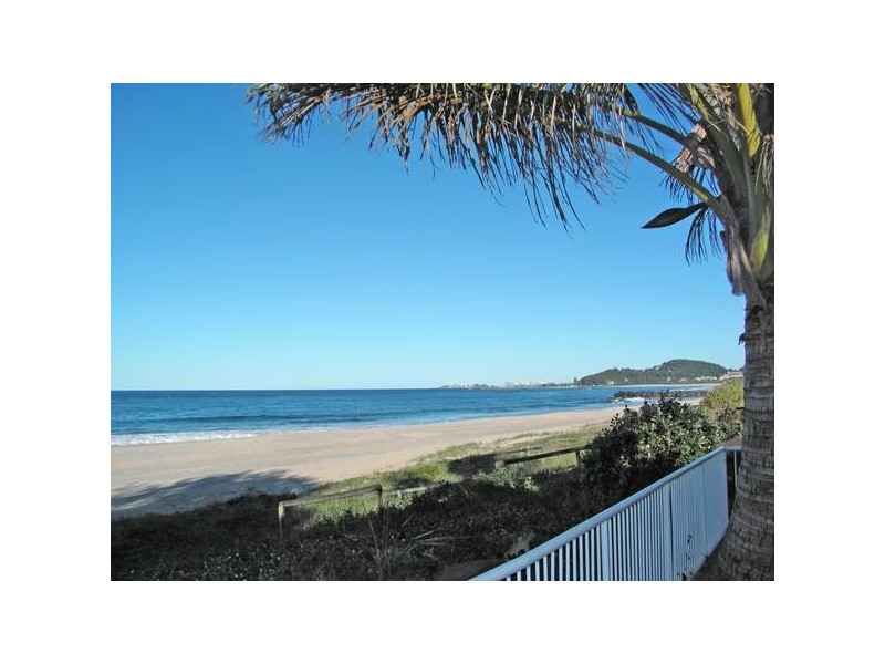 247 Jefferson Lane, Palm Beach QLD 4221