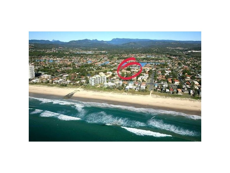 21/14 Mawarra Street, Palm Beach QLD 4221