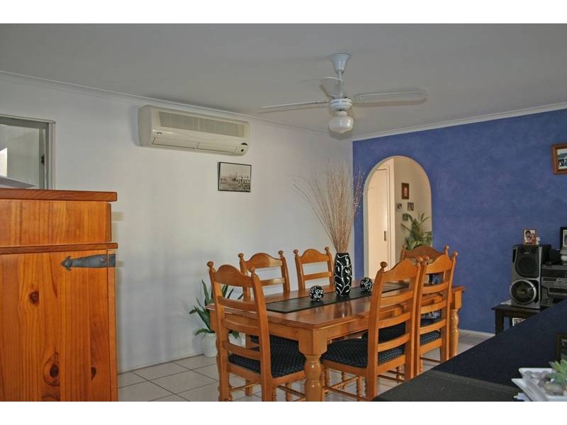 1 Bienvenue Avenue, Currumbin Waters QLD 4223