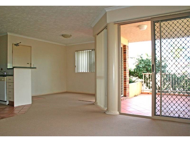 6/1260 Gold Coast Hwy, Palm Beach QLD 4221