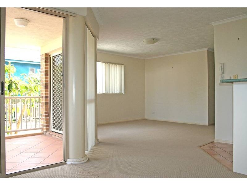 6/1260 Gold Coast Hwy, Palm Beach QLD 4221