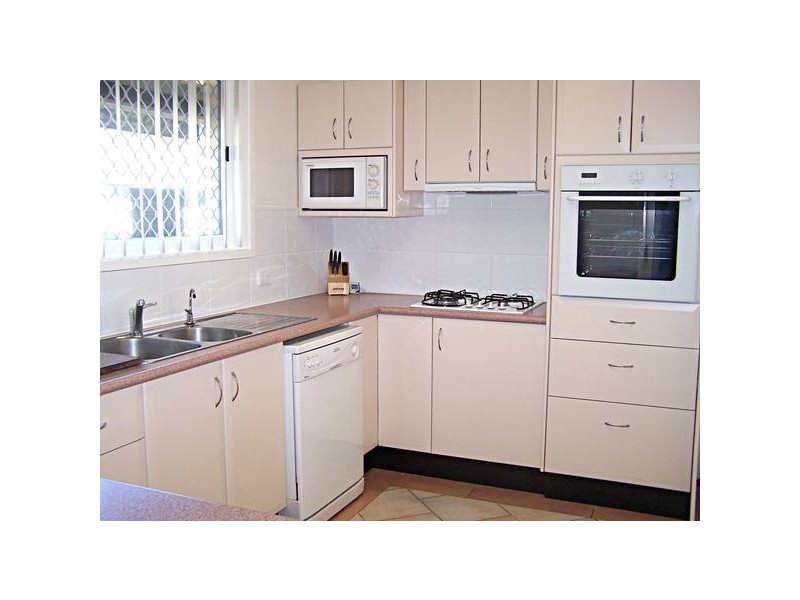 19 Pinon Close, Elanora QLD 4221