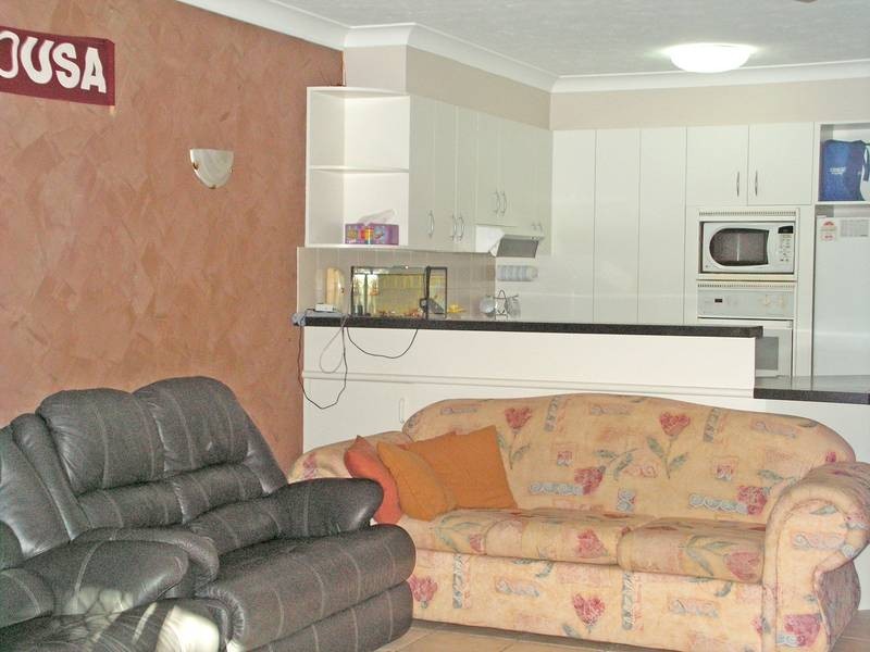 7/955 Gold Coast Highway, Palm Beach QLD 4221