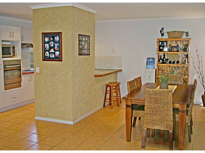 3 Holst Place, Currumbin Waters QLD 4223