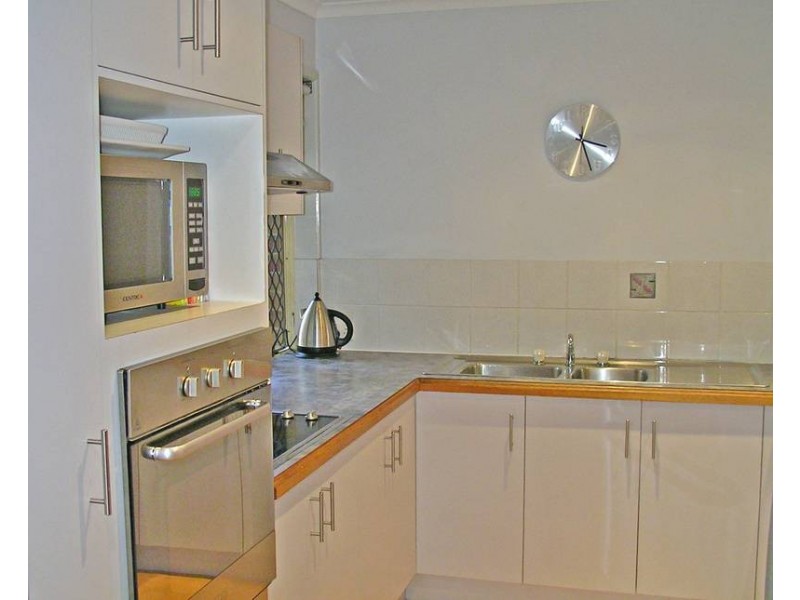 3 Holst Place, Currumbin Waters QLD 4223
