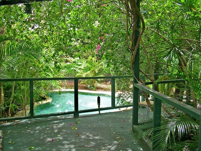 5 Waikiki Avenue, Palm Beach QLD 4221