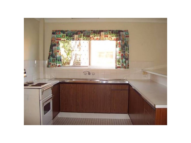 1/24 Ikkina Road, Burleigh Heads QLD 4220