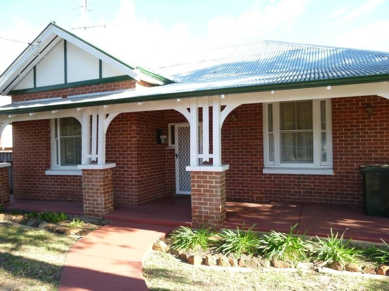 12 Grey Street, Northam WA 6401