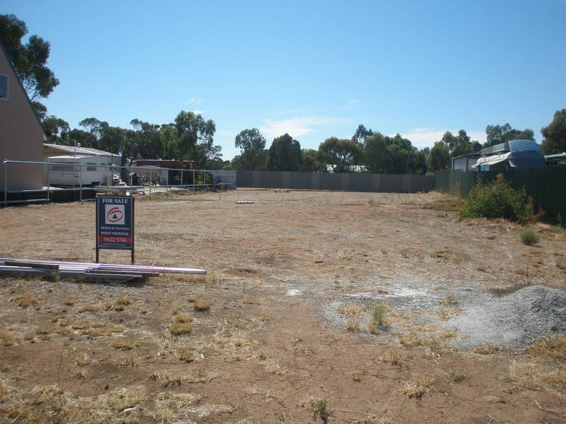 Lot 31,  Milhinch Street, Muluckine WA 6401