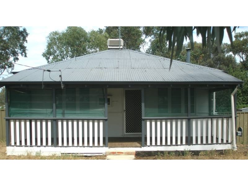 26 East Street, Northam WA 6401