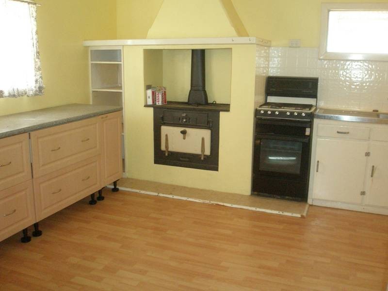 57 Lockyer Avenue, Northam WA 6401