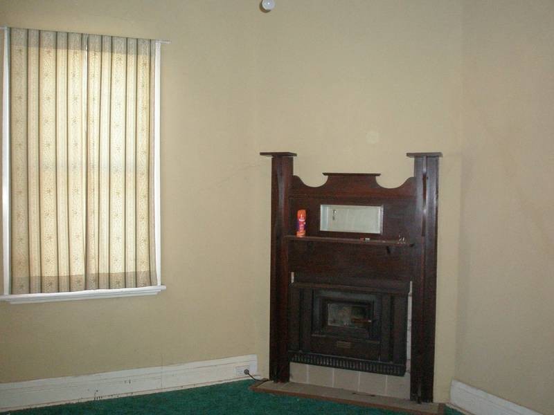 209 Chidlow Street, Northam WA 6401