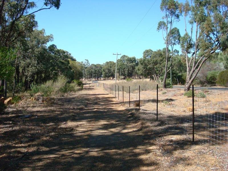 240 Heron Cresent, Chidlow WA 6556