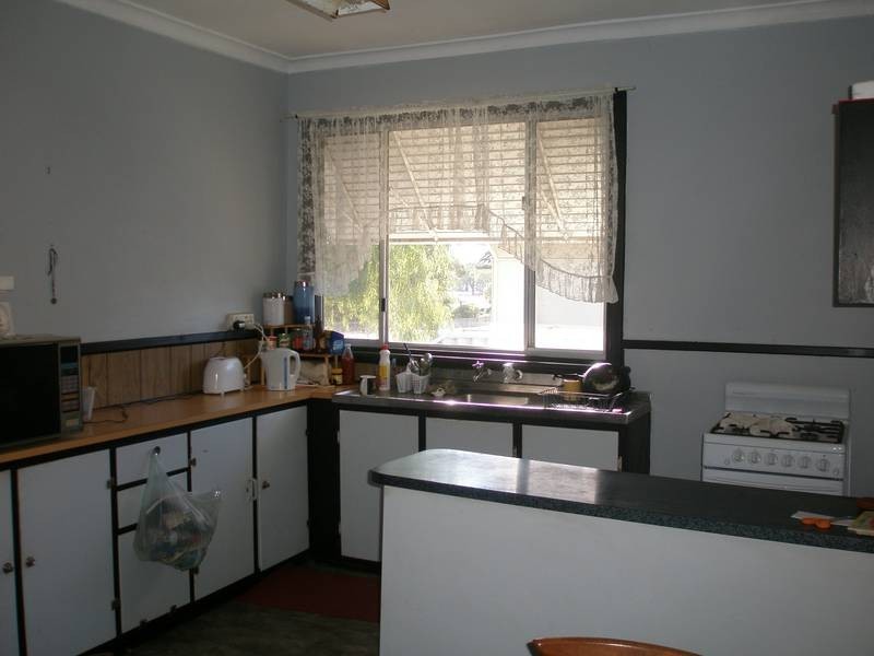 10 Walarat Road, Northam WA 6401