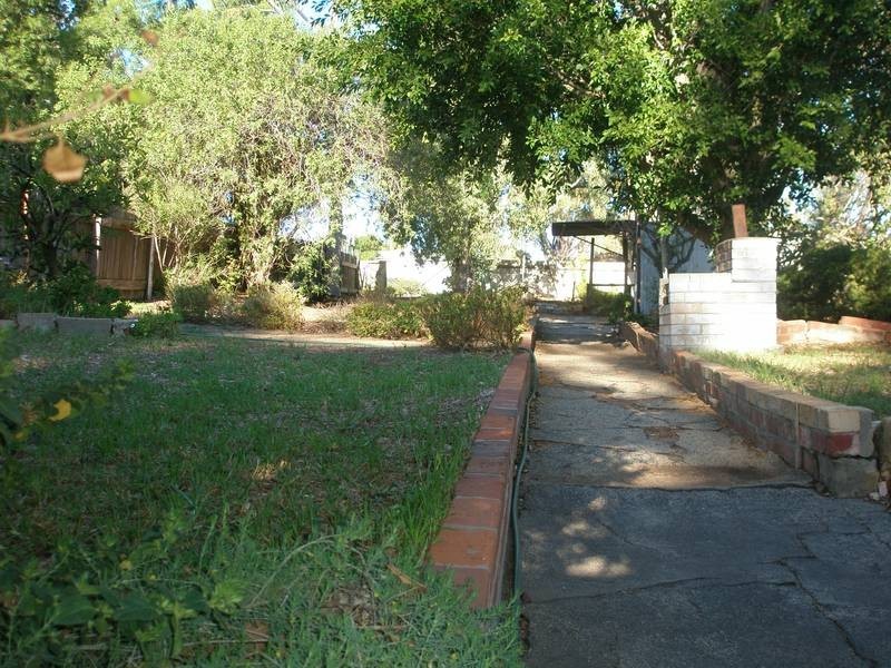 65 Chidlow Street, Northam WA 6401