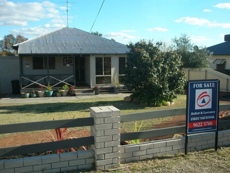 24 Hopetoun Avenue, Northam WA 6401
