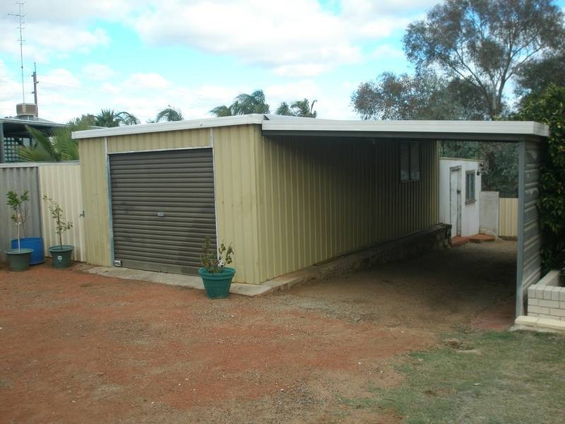 24 Hopetoun Avenue, Northam WA 6401