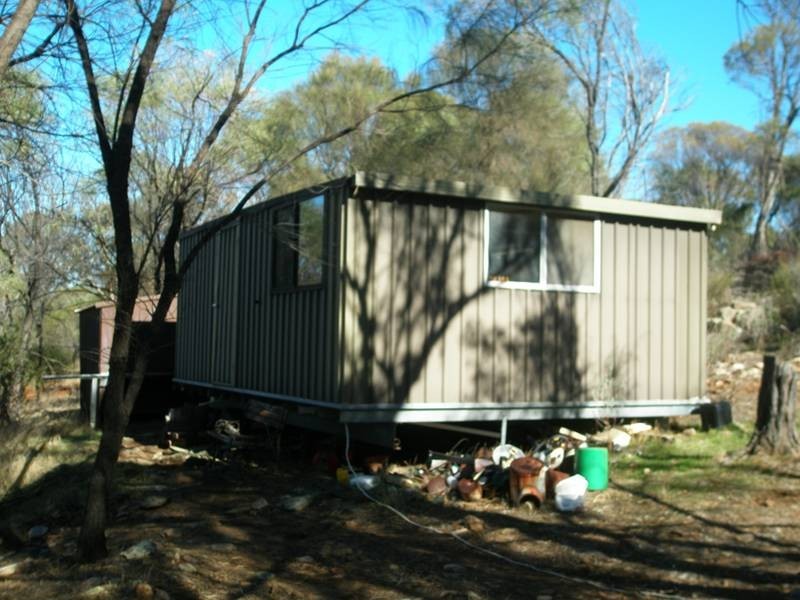 319 Leeder Road, Clackline WA 6564