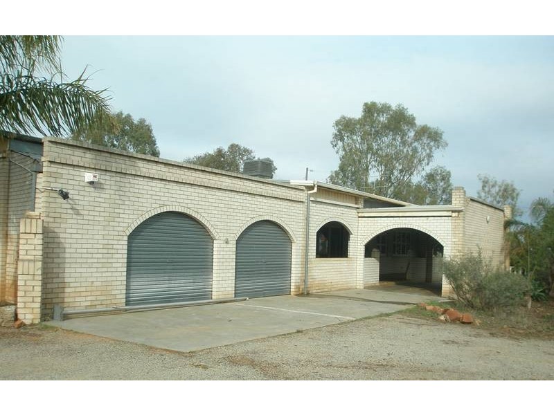 7756 Great Eastern Highway, Muluckine WA 6401