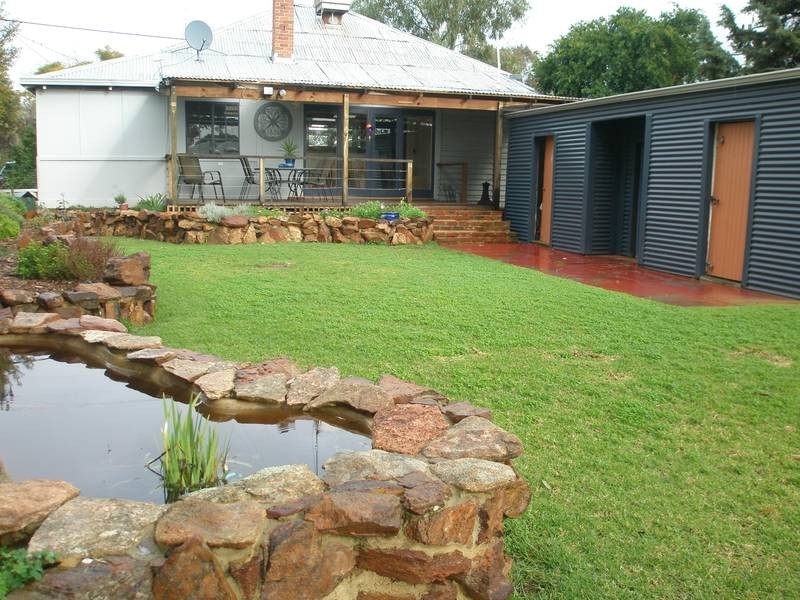 22 Hampton Street, Northam WA 6401