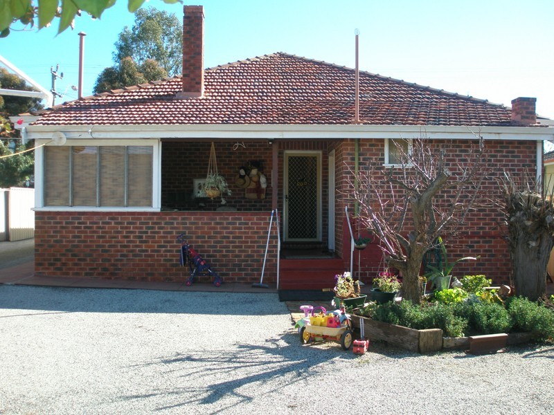 33 Kennedy Street, Northam WA 6401