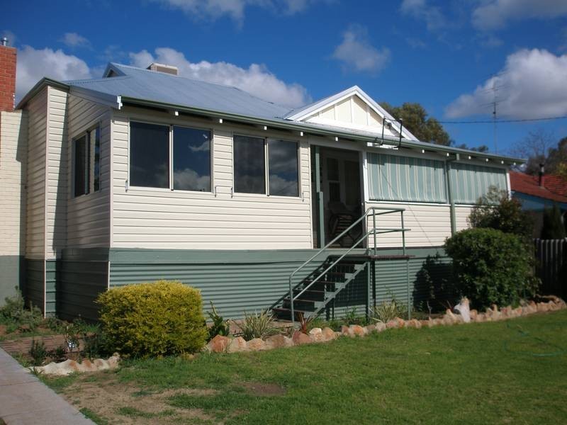 10 Queen Street, Northam WA 6401