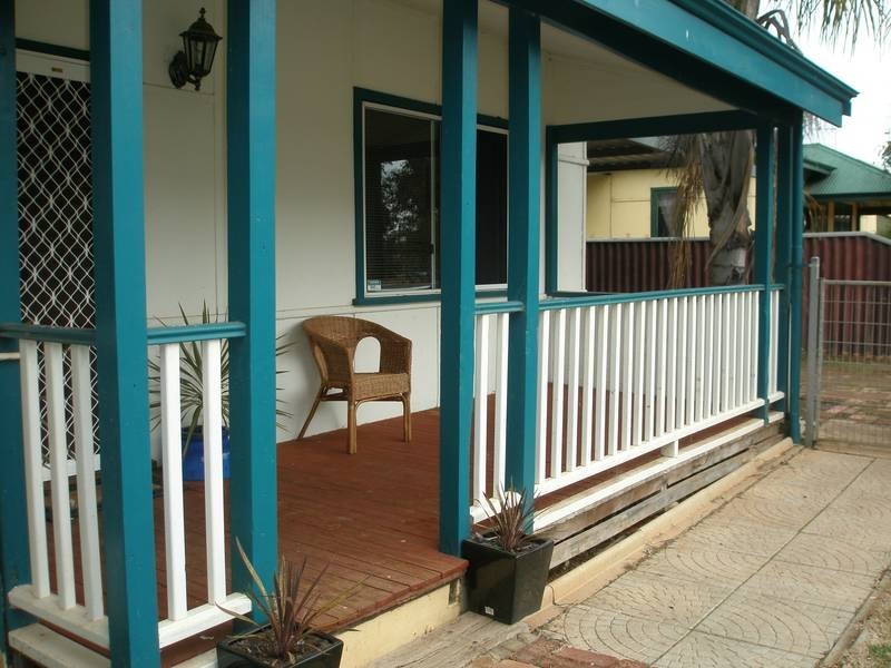 5 Clarke Street, Northam WA 6401