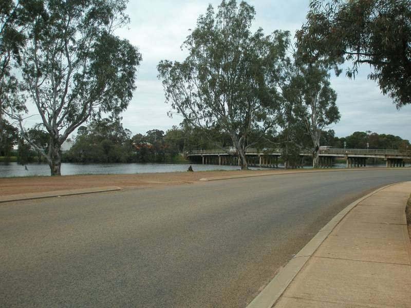 5 Clarke Street, Northam WA 6401