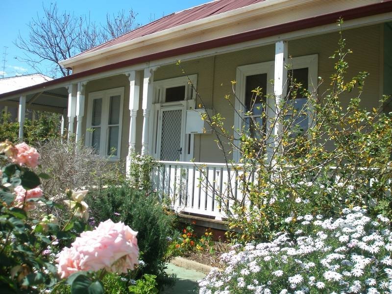 28 Newcastle Road, Northam WA 6401