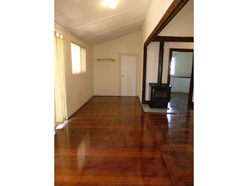 54 Newcastle Road, Northam WA 6401