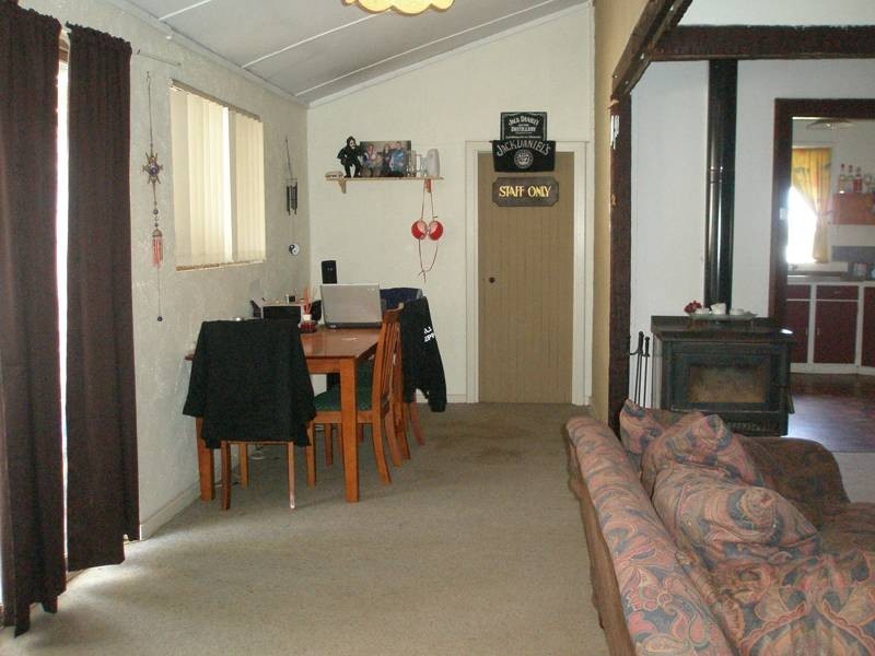 54 Newcastle Road, Northam WA 6401