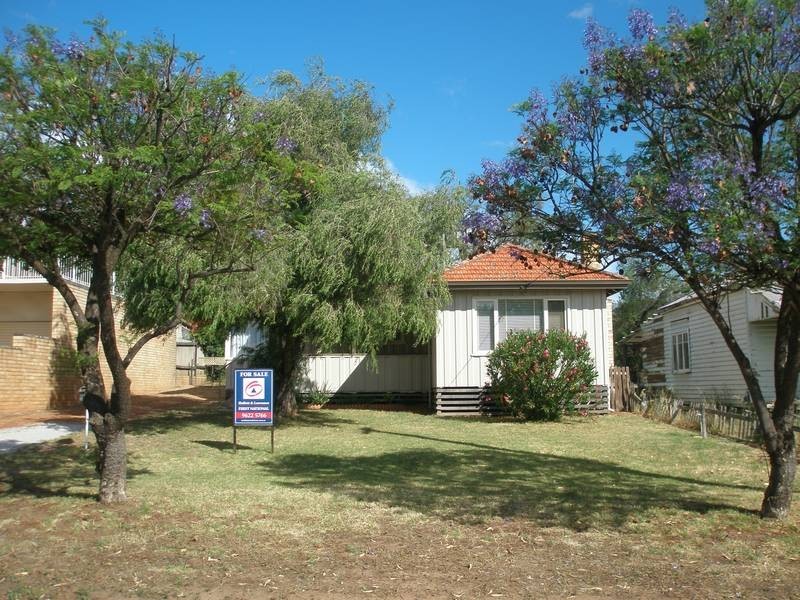 19 Burnside Avenue, Northam WA 6401