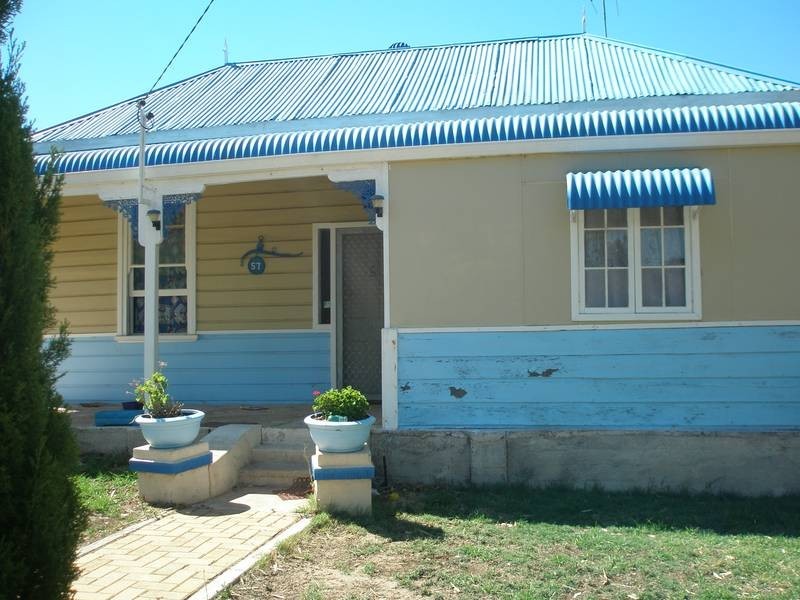 57 Lockyer Avenue, Northam WA 6401