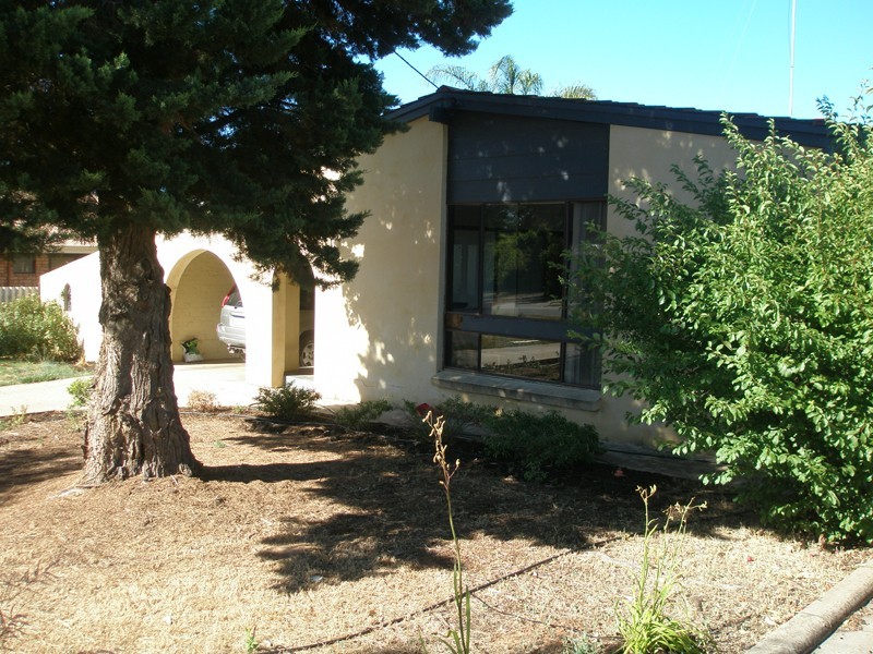 11 Gibbings Street, Northam WA 6401