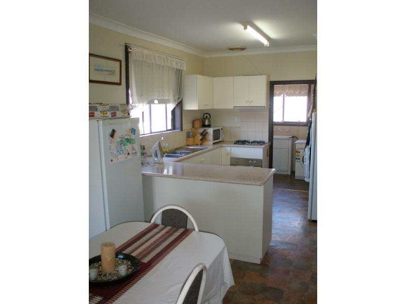 11 Gibbings Street, Northam WA 6401