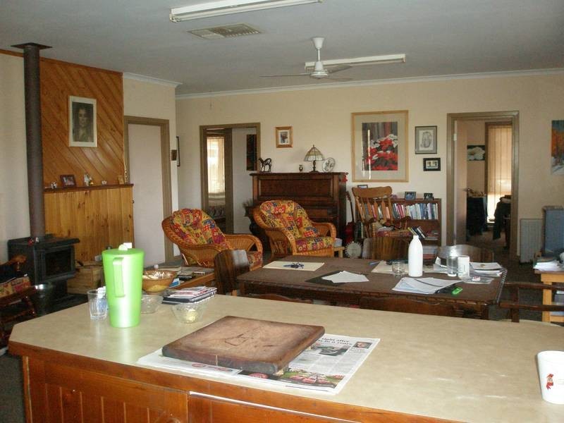 37 Moondyne Road, Clackline WA 6564