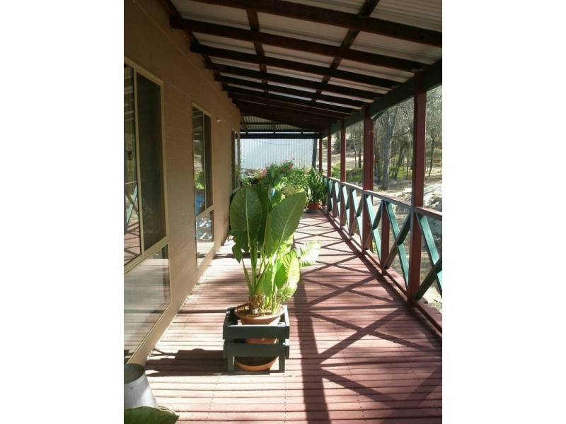 37 Moondyne Road, Clackline WA 6564