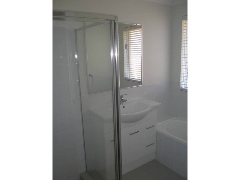 13 Dutton Street, Northam WA 6401