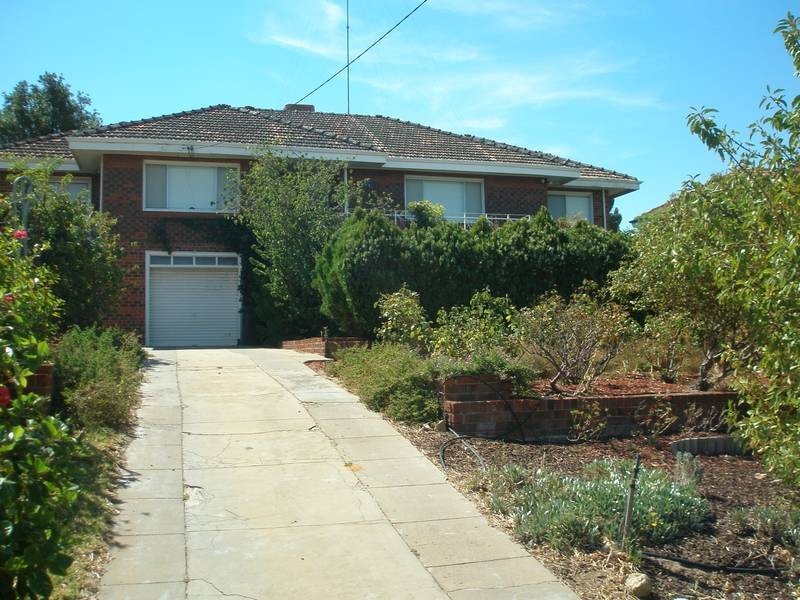 72 Kennedy Street, Northam WA 6401