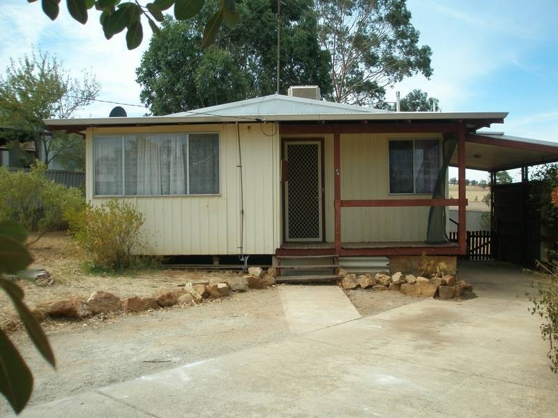 74 Throssell Street, Northam WA 6401