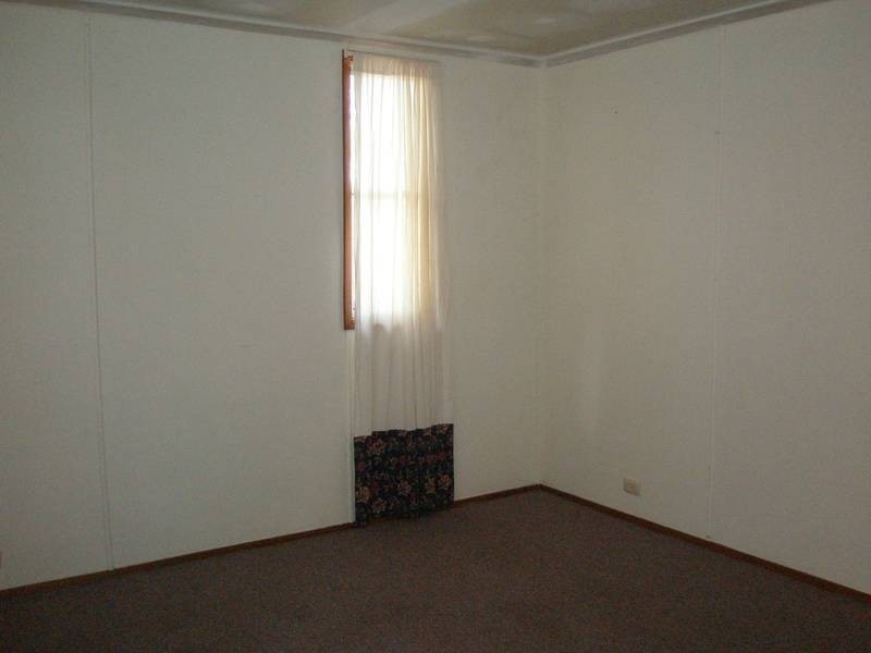 74 Throssell Street, Northam WA 6401