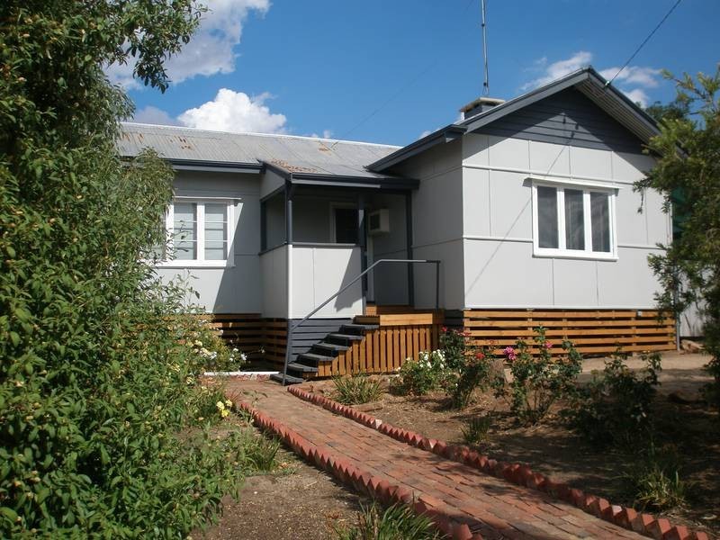 7 Rockett Street, Northam WA 6401